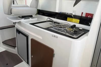 Beneteau Antares 8 2