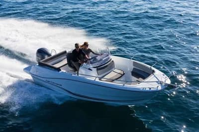 Jeanneau Cap Camarat 6.5 CC Serie 3 5