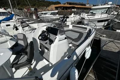 Jeanneau Cap Camarat 6.5 CC Serie 3 2