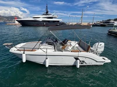 Bénéteau Flyer 7 Sundeck 4