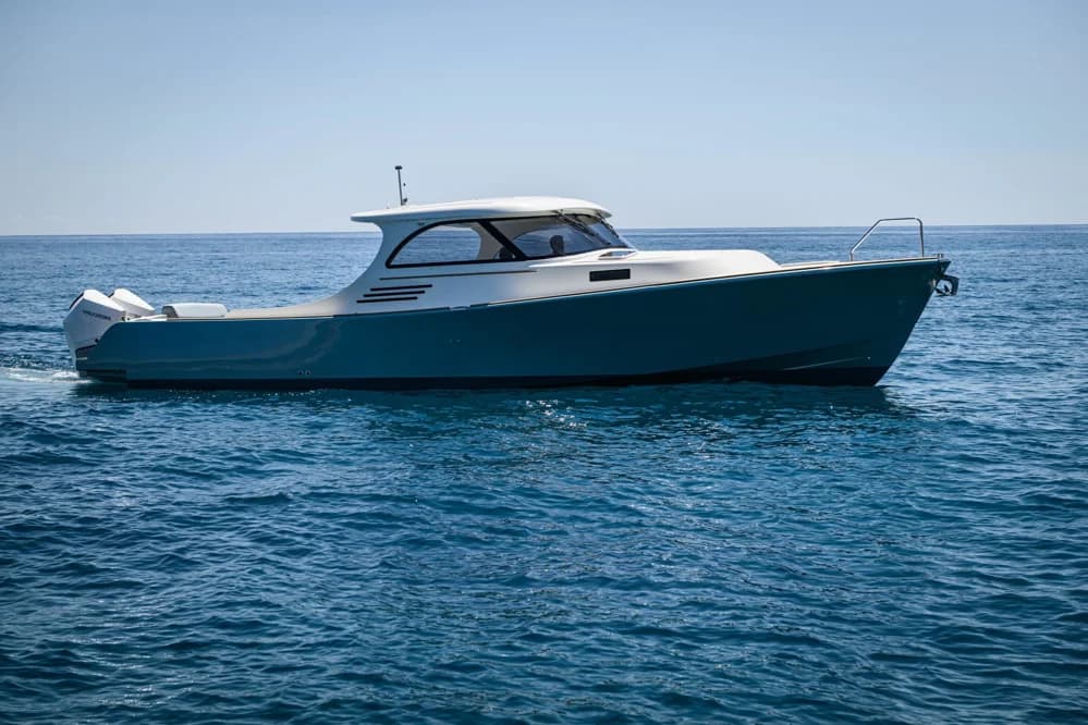 Toy 39 outboard