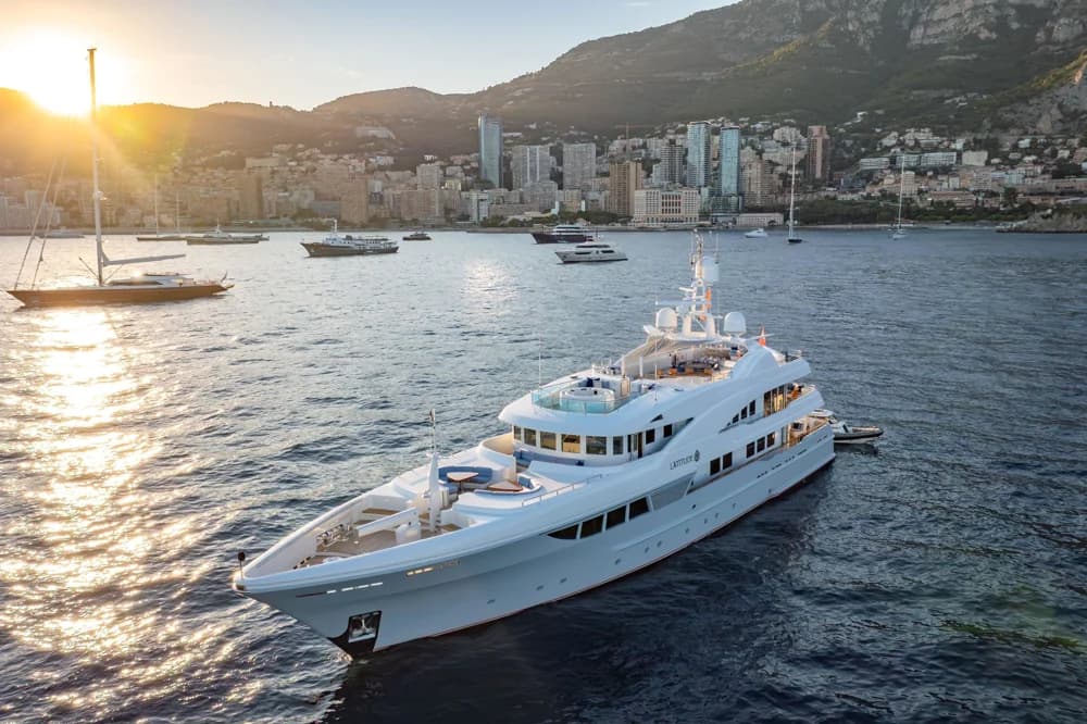Timmerman Expedition Tri-Deck
