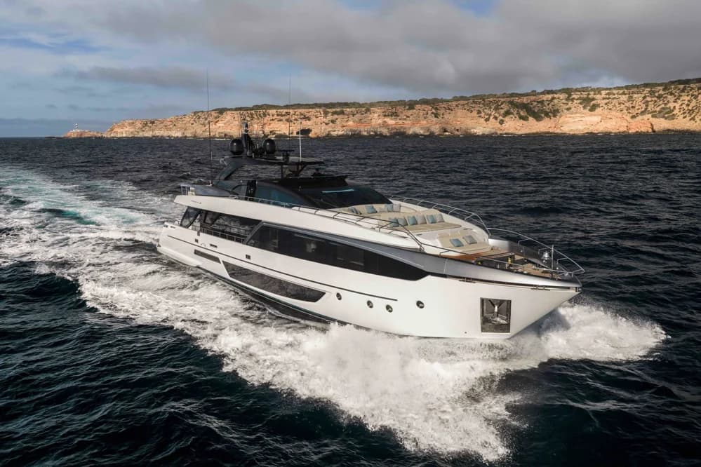 Riva 110' Dolcevita
