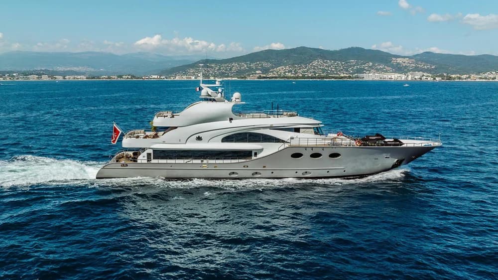 Miss Tor Yacht 147 Miss Torr