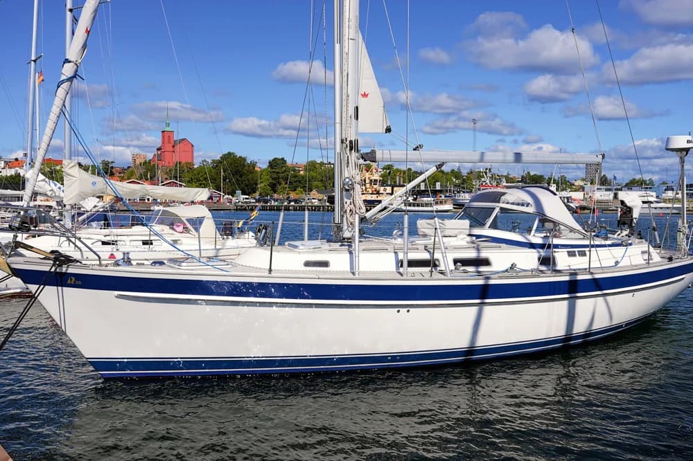 Hallberg-Rassy 39