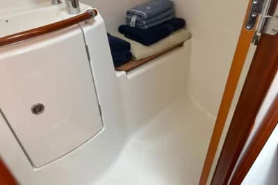 Beneteau Oceanis 343 3