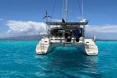 Fountaine Pajot LAVEZZI 40 2