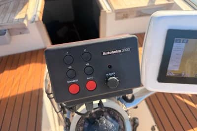 Hallberg-Rassy 352 2