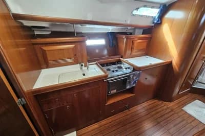Beneteau Oceanis Clipper 393 2