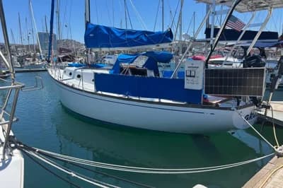 Islander 37 2