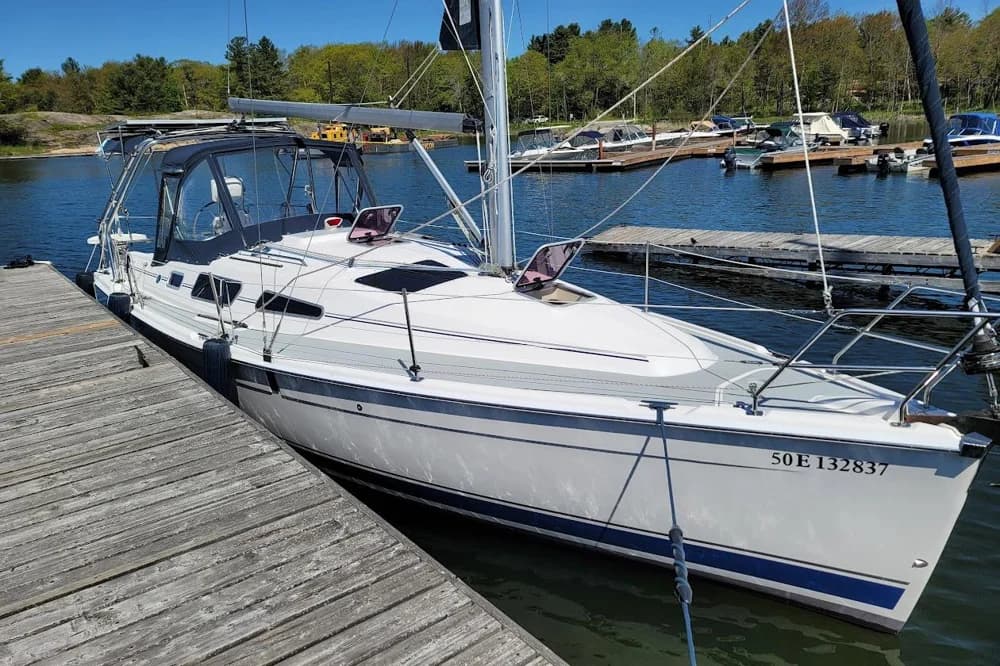Hunter 33
