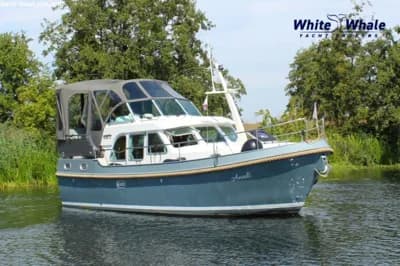 LINSSEN GRAND STURDY 29.9 AC 2