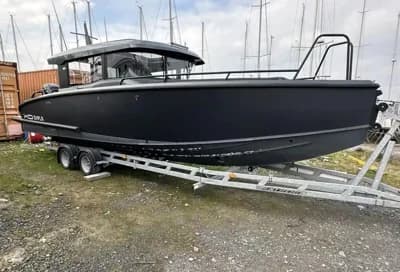 XO Boats Explr 10 Sport 2