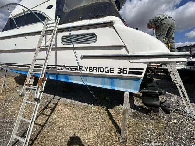 Custom Built Blackwater Motor Yachts 36