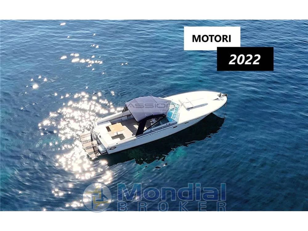 Magnum Marine - 38 Flush Deck