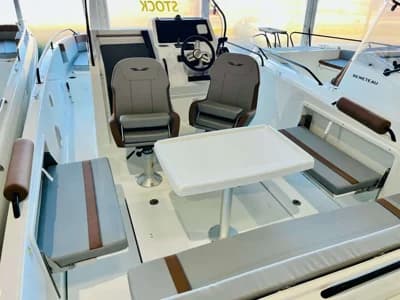 Bénéteau Flyer 8 Spacedeck V2 5