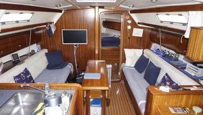 2002 Bavaria Cruiser 36 | 11m 4