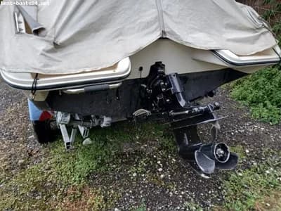 SEA RAY 200 CC 3