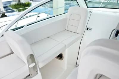 BOSTON WHALER 285CQ 3