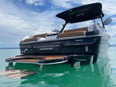 Malibu 23 LSV Wakesetter 3