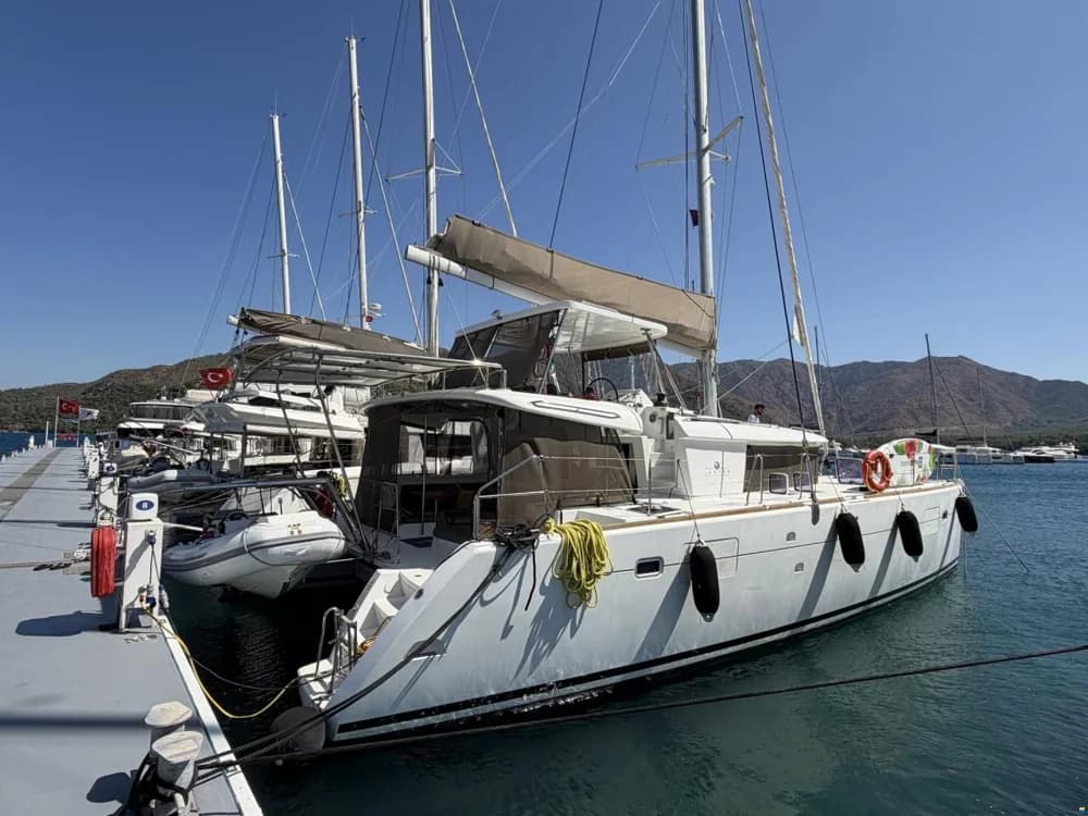 Lagoon 450