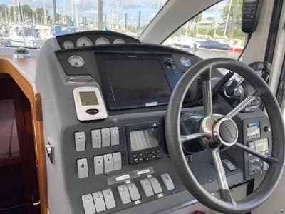 Nimbus 365 Coupe 3