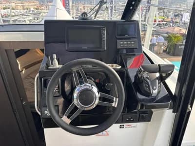 Jeanneau Merry Fisher 895 s2 3
