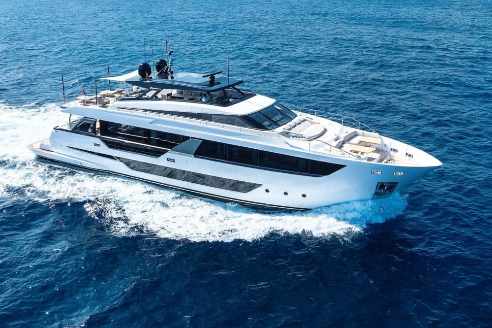 2025 Ferretti Yachts 1000 | 30m