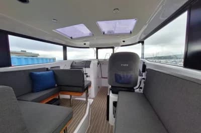 XO 270 RS Cabin 2