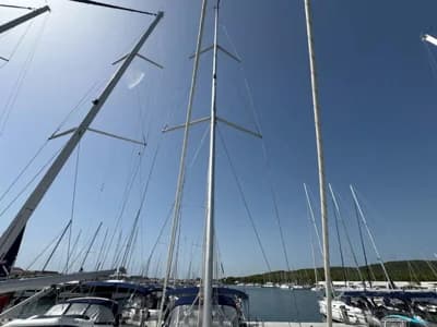Bavaria Cruiser 55 4