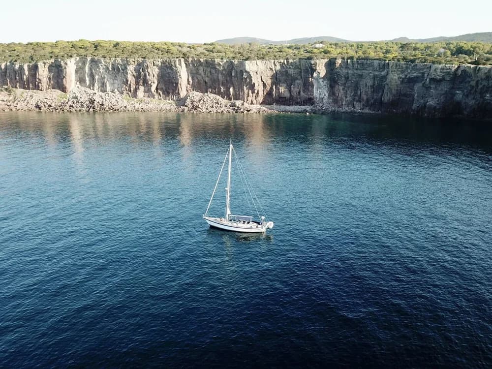 Hallberg-Rassy 46
