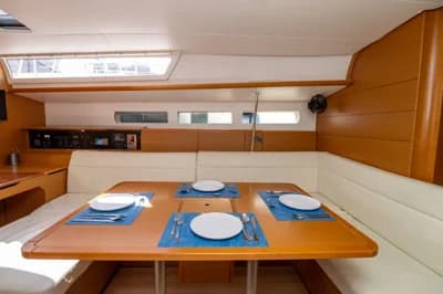 Jeanneau Sun Odyssey 509 (gen, a/c, Watermaker) 2