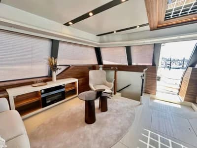 Fountaine Pajot Power 80 3