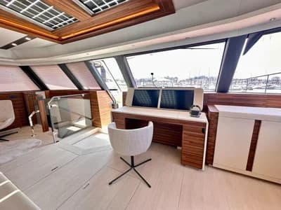 Fountaine Pajot Power 80 5