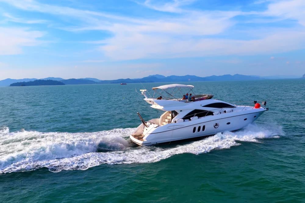 2007 Sunseeker Manhattan 50 | 52.5 ft