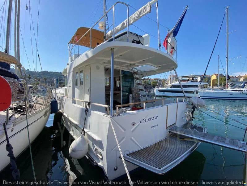 Beneteau Swift Trawler 42
