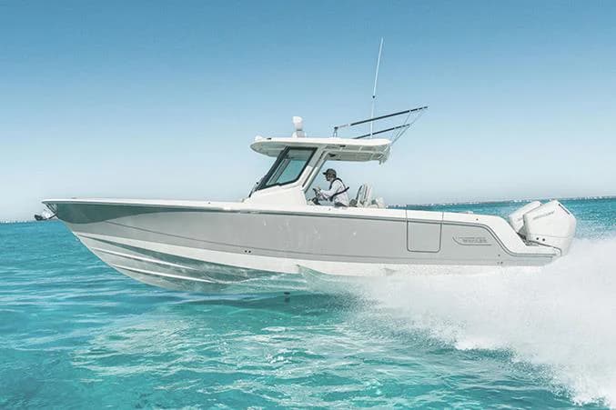 Boston Whaler 330 Outrage