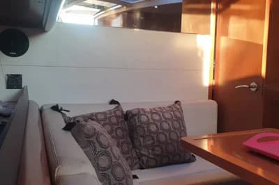2011 Beneteau Flyer GT 38 | 12m 3