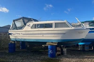 2005 Viking 23 Narrow Beam | 7m 2