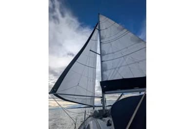 Beneteau Oceanis 40 3
