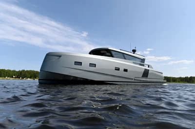 Custom GLACIER 48 – 14,60 METRI – NUOVA COSTRUZIONE 2