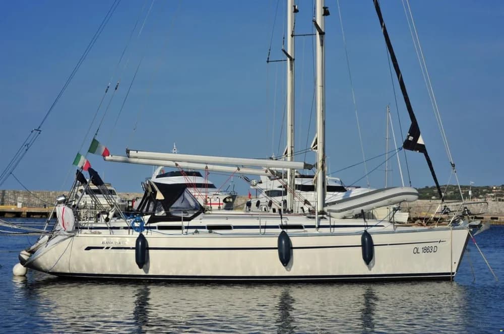 Bavaria 38