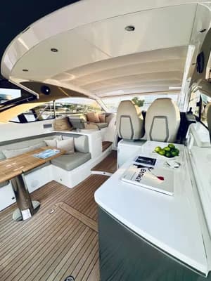 Princess V40 4