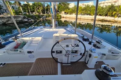Lagoon 450 2