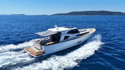 Monachus MY 47 Retro Cruiser 3