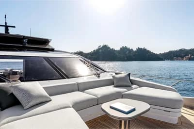 Azimut S8 3