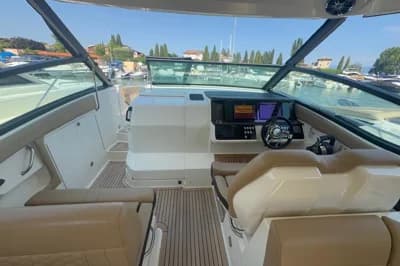 2019 Sea Ray Sundancer 320 | 10m 4