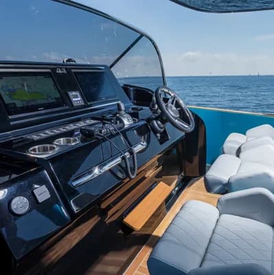 Solaris Power 44 Open 4