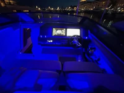 Sea Ray SLX 400 3