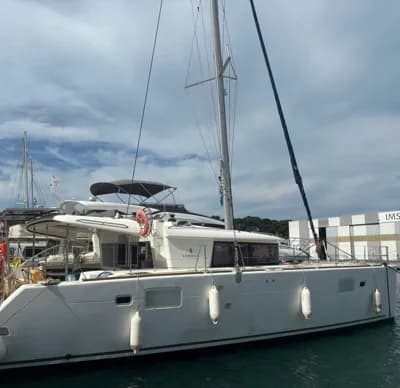 2019 Lagoon 450 F | 16m 2